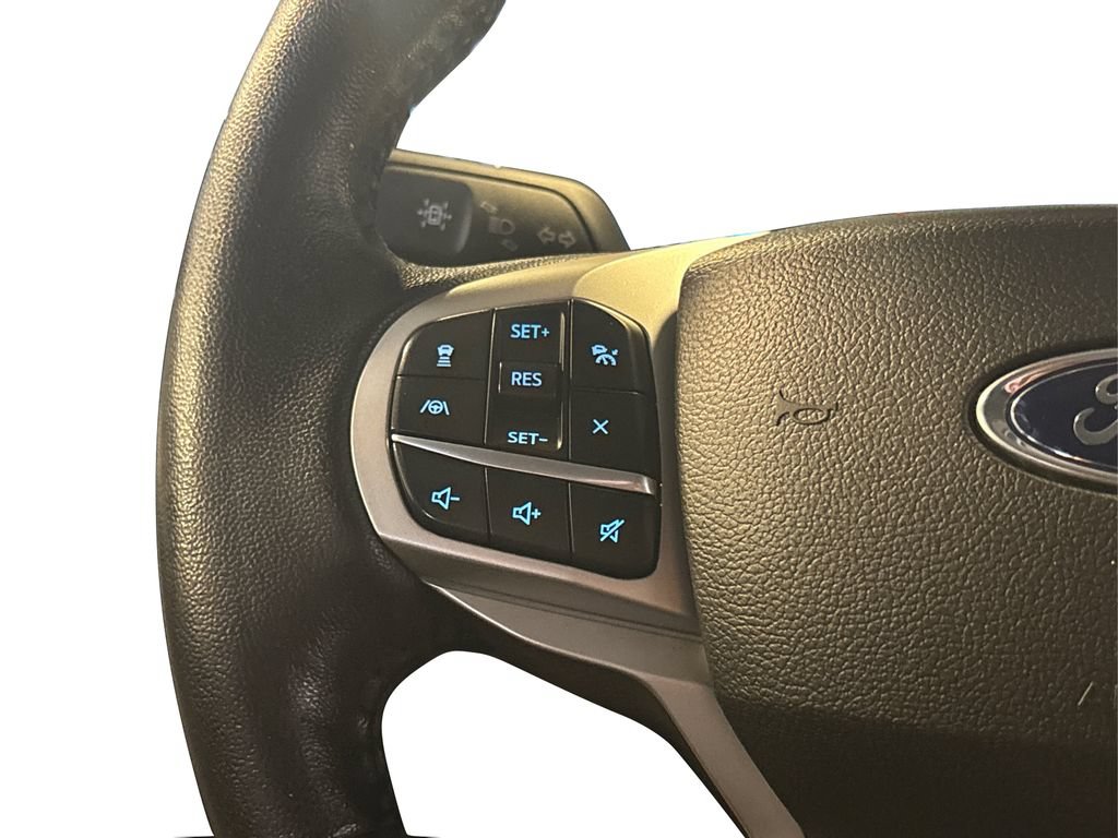 Certified 2022 Ford Explorer Limited RWD image 33