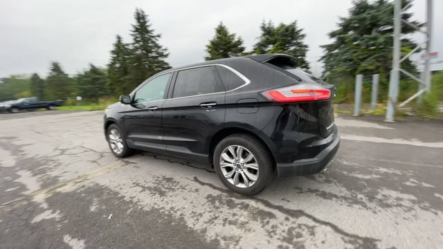 Certified 2022 Ford Edge Titanium AWD/4WD image 6