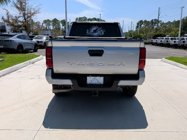 Used 2024 Toyota Tacoma SR5 RWD image 7