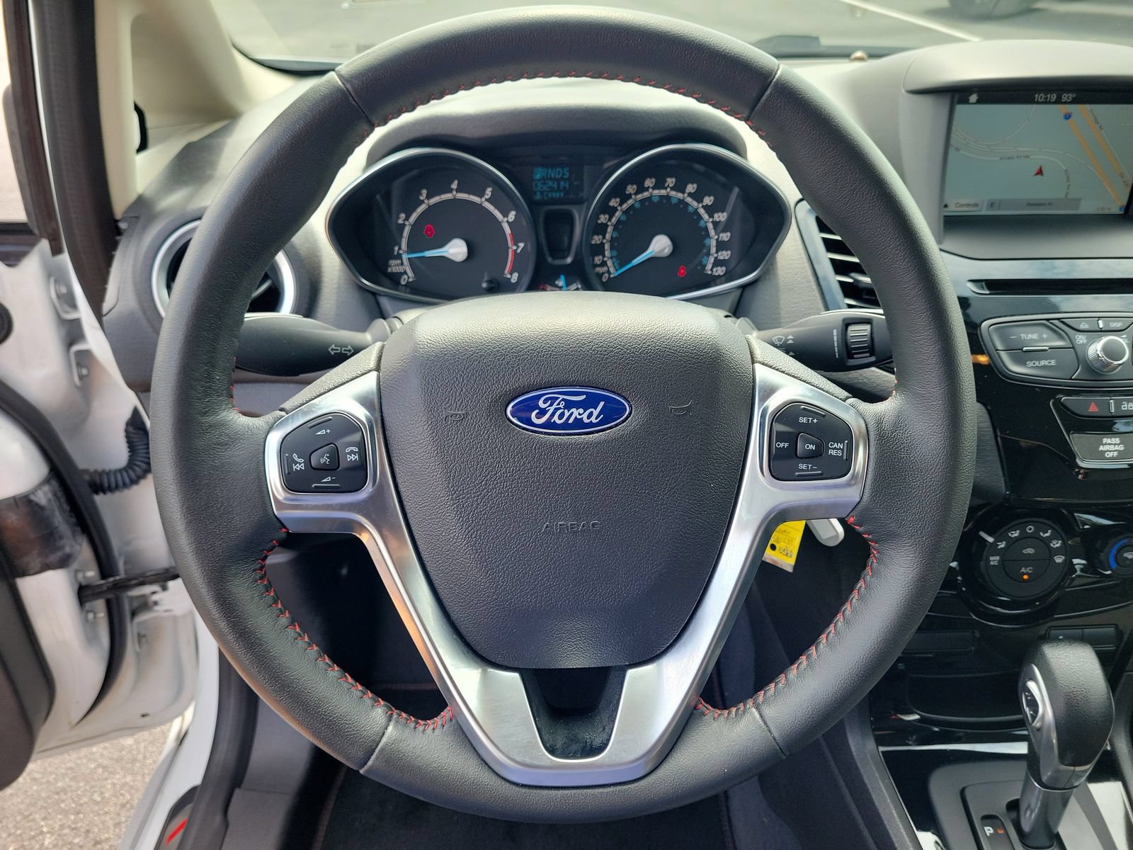 Certified 2019 Ford Fiesta ST-Line FWD image 17