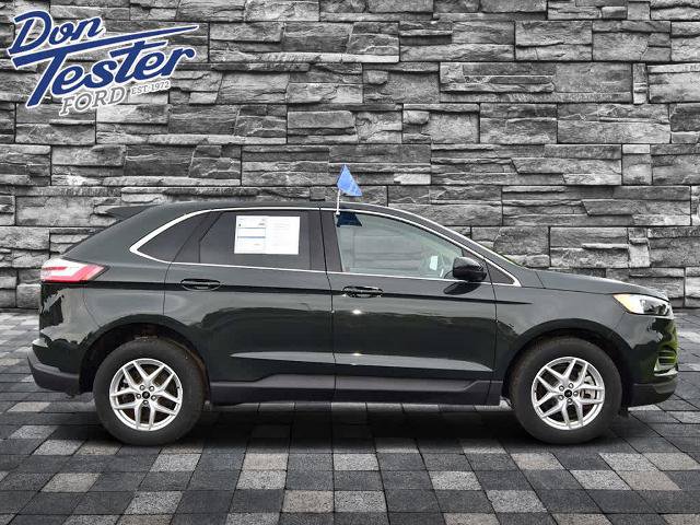 Certified 2024 Ford Edge SEL w/ Convenience Package AWD/4WD image 2