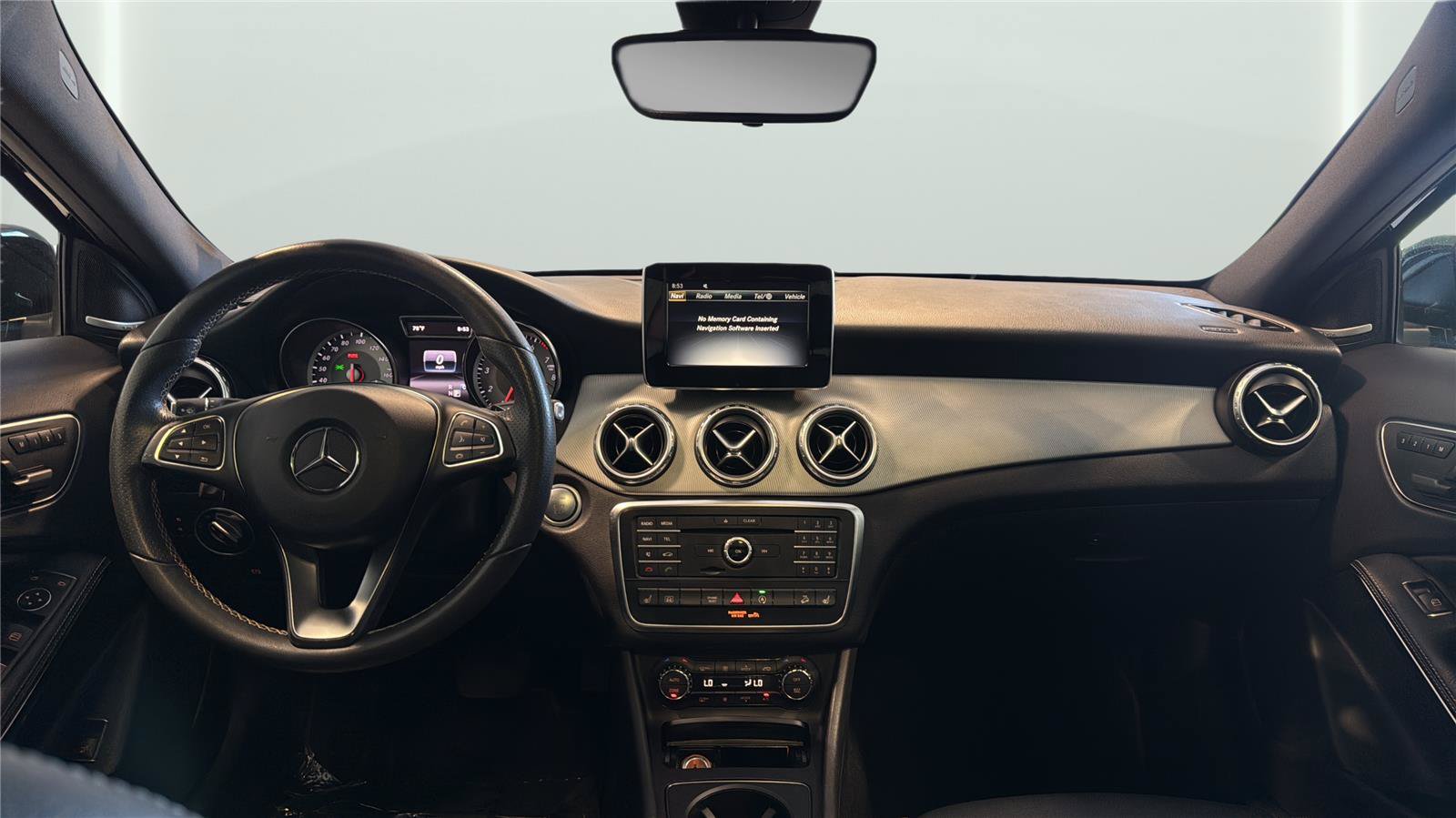 Used 2017 Mercedes-Benz GLA 250 4MATIC image 12