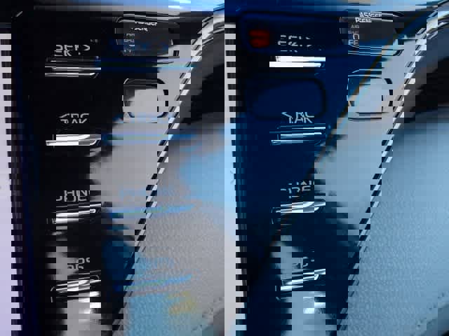 Used 2020 Toyota Camry LE w/ Convenience Package image 24