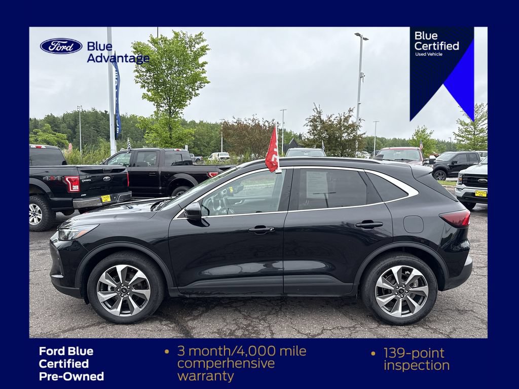 Certified 2024 Ford Escape Platinum AWD/4WD image 10