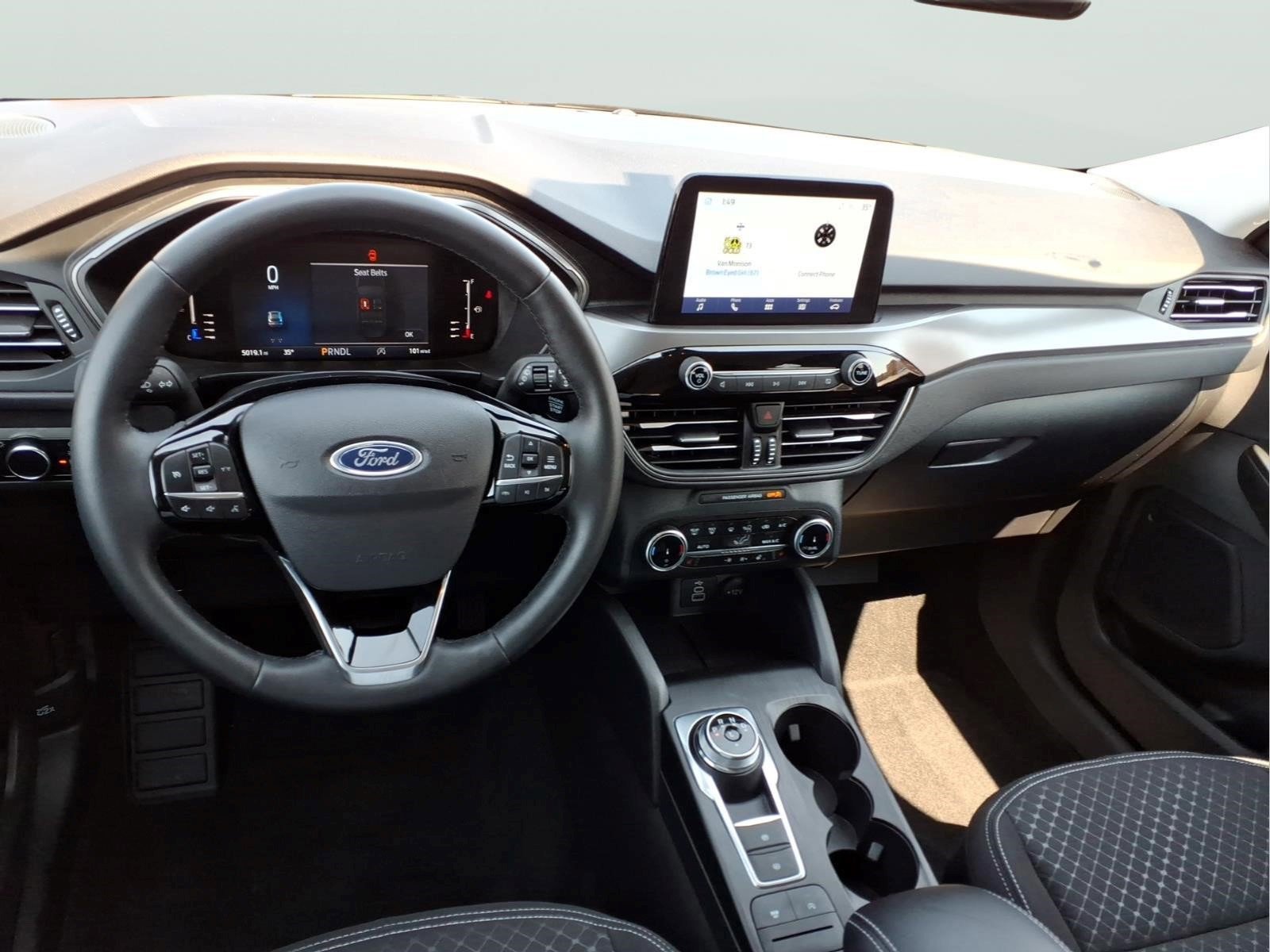 Certified 2024 Ford Escape Active AWD/4WD image 9