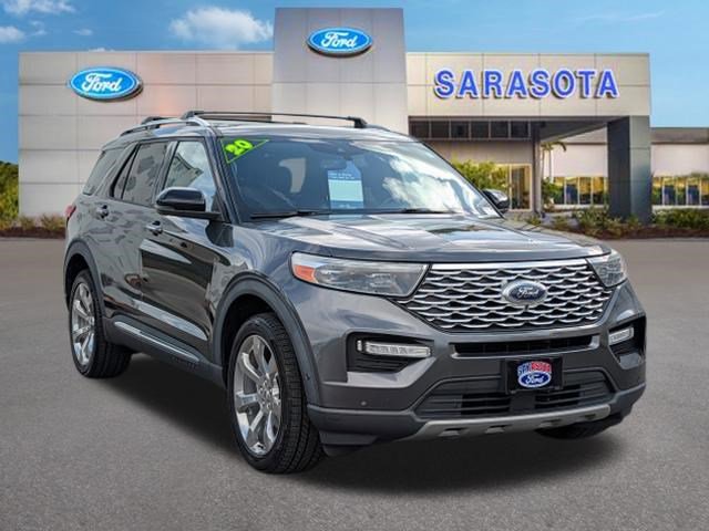 Certified 2020 Ford Explorer Platinum w/ Premium Technology Package AWD/4WD image 1