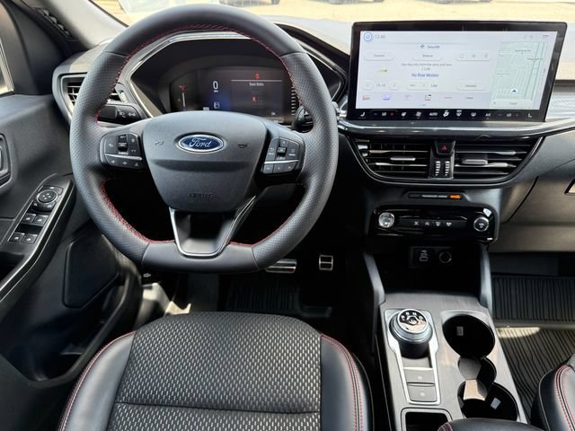 Certified 2024 Ford Escape ST-Line w/ Tech Pack #1 AWD/4WD image 9