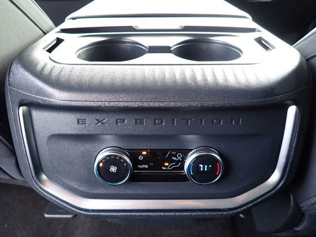 Certified 2025 Ford Expedition Active image 21