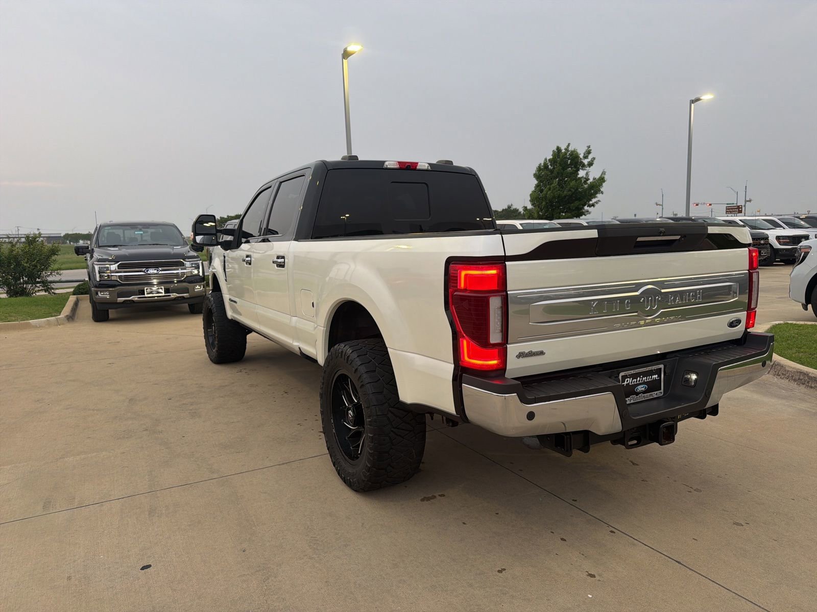 Certified 2022 Ford F250 King Ranch w/ King Ranch Ultimate Package AWD/4WD image 3