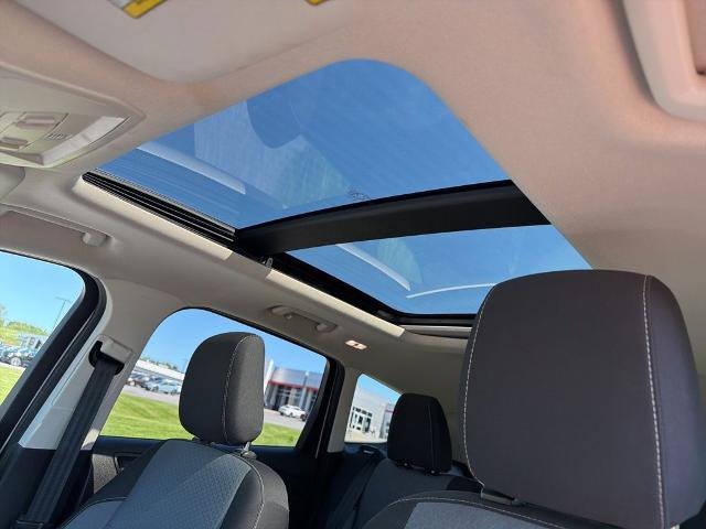Certified 2018 Ford Escape SE w/ SE Sync 3 Package AWD/4WD image 11