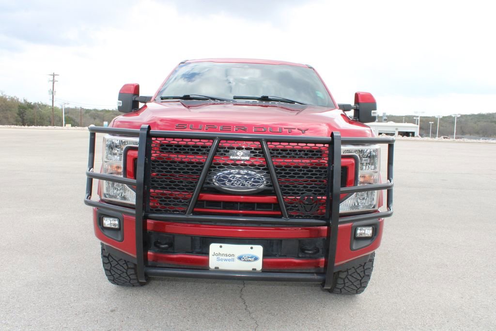 Certified 2022 Ford F250 Lariat w/ Tremor Off-Road Package image 3