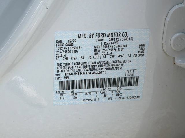 Certified 2025 Ford Explorer ST-Line AWD/4WD image 36