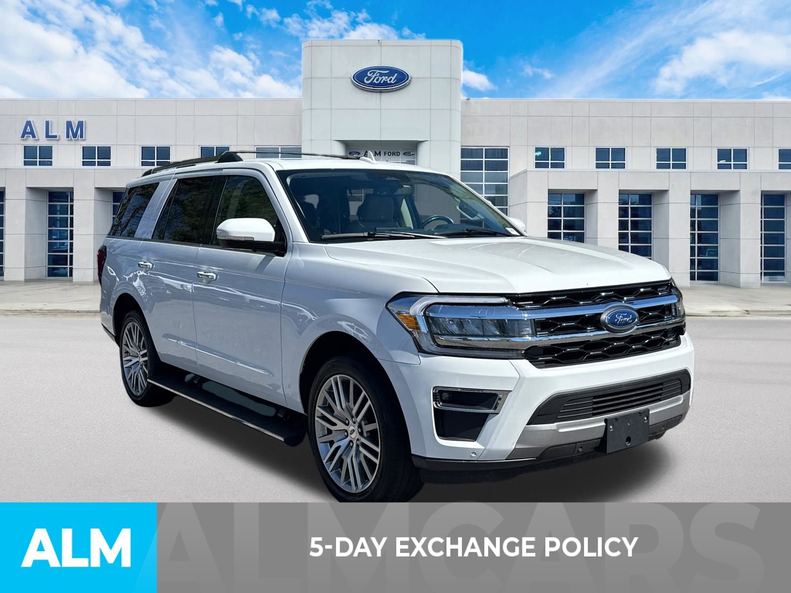 Certified 2024 Ford Expedition Limited image 3