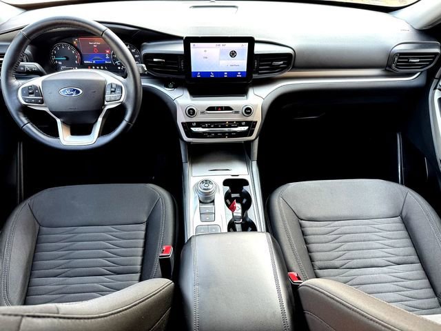 Certified 2021 Ford Explorer XLT image 25