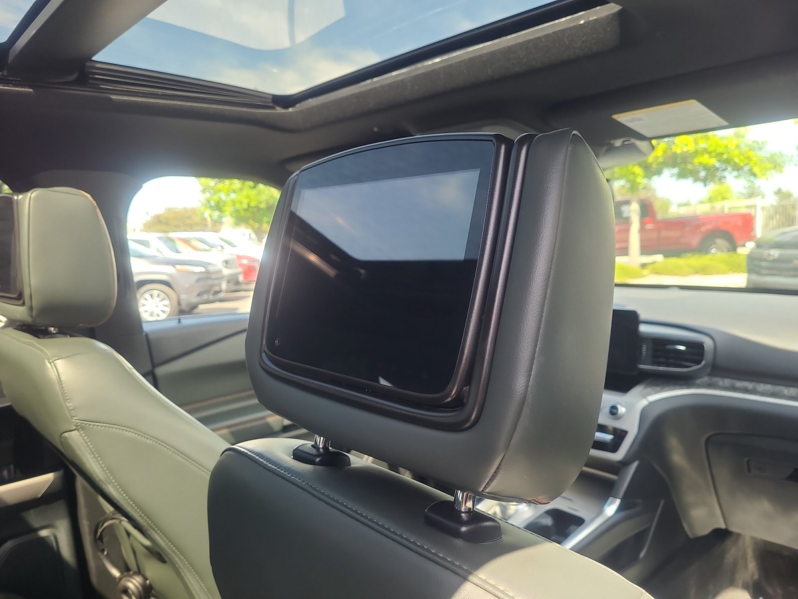 Certified 2023 Ford Explorer Timberline w/ Timberline Technology Package AWD/4WD image 34