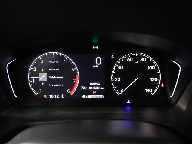 Used 2024 Honda Pilot Touring image 15