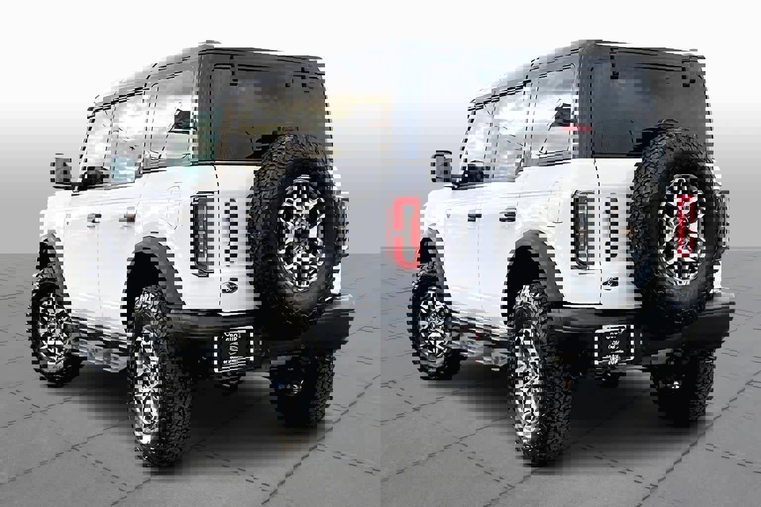 Certified 2025 Ford Bronco Badlands image 5