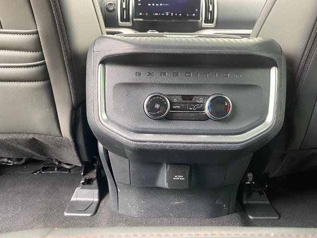 Certified 2025 Ford Expedition Active image 32