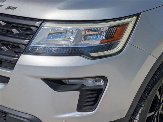 Certified 2018 Ford Explorer XLT w/ Equipment Group 202A FWD image 9