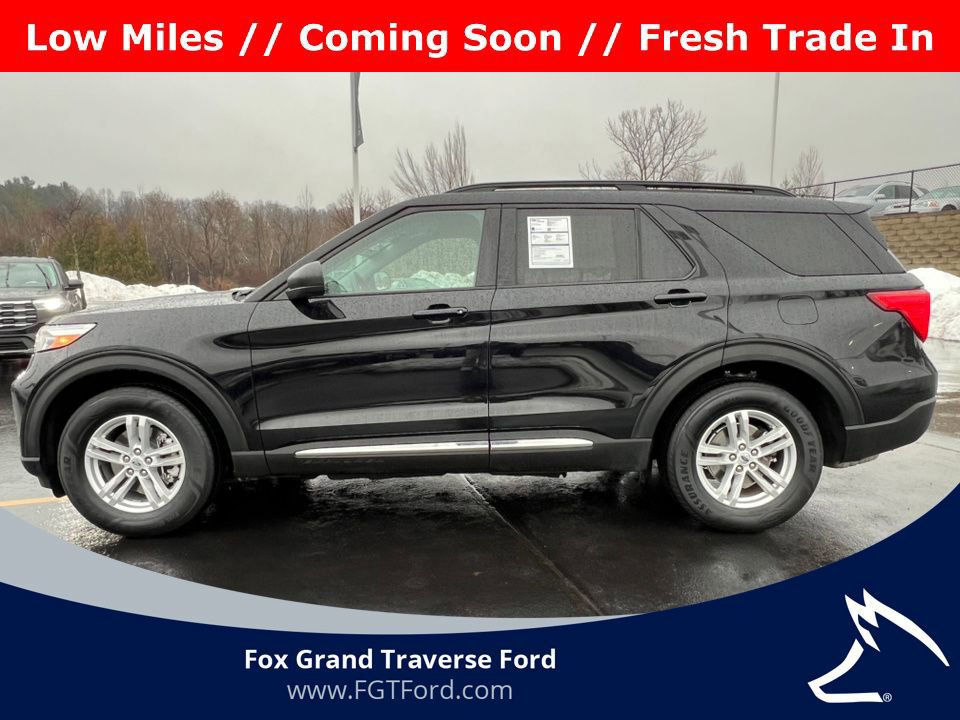 Certified 2021 Ford Explorer XLT w/ Equipment Group 202A image 5