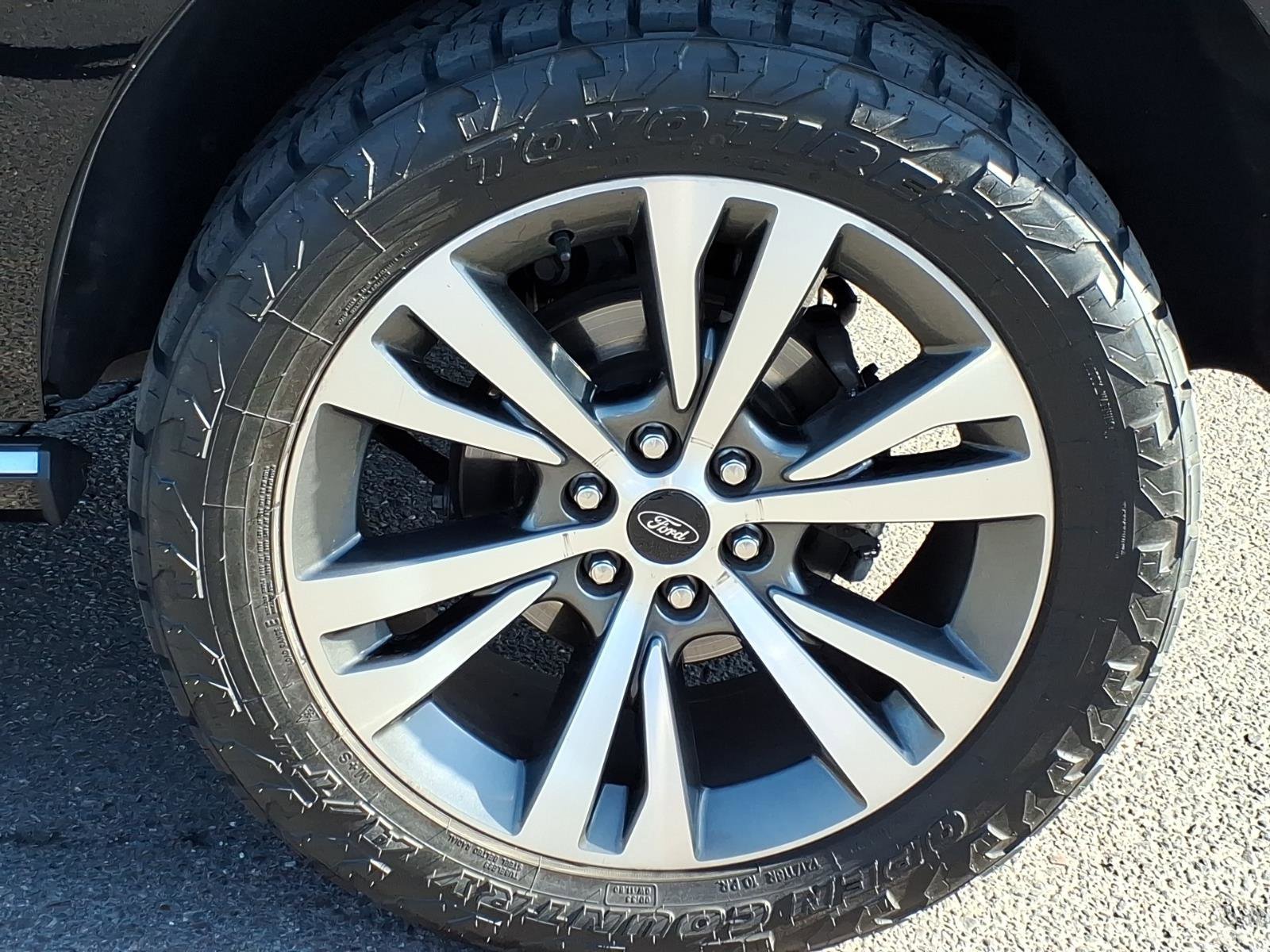 Certified 2020 Ford Expedition Platinum AWD/4WD image 9
