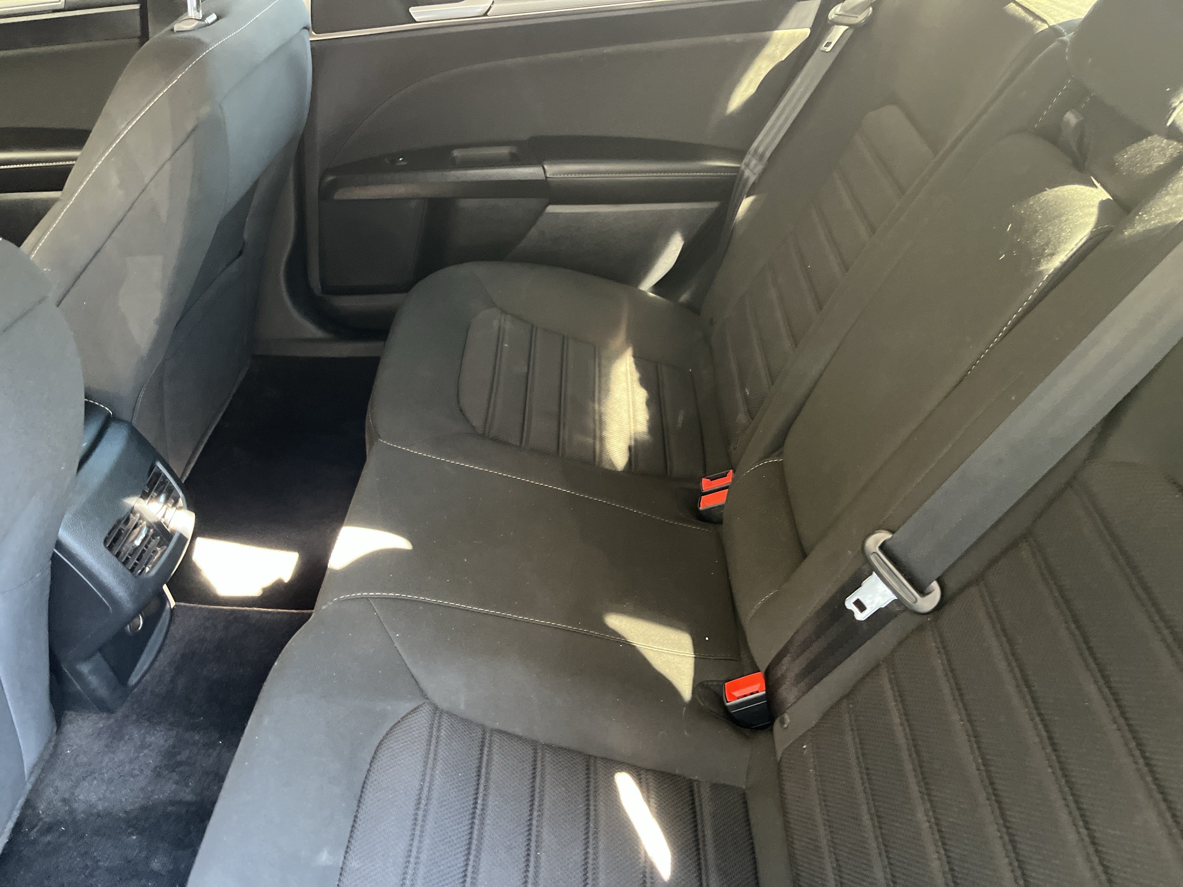 Certified 2020 Ford Fusion SE FWD image 13