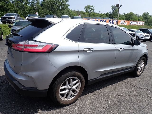 Certified 2023 Ford Edge SEL w/ Convenience Package AWD/4WD image 6