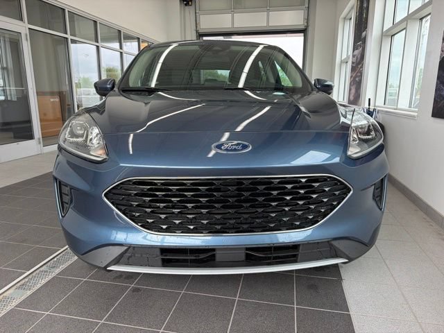 Certified 2020 Ford Escape SE AWD/4WD image 2