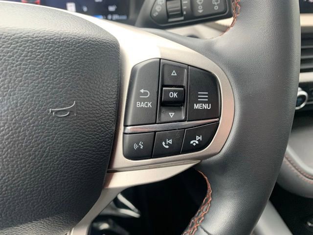 Certified 2025 Ford Explorer Active image 23