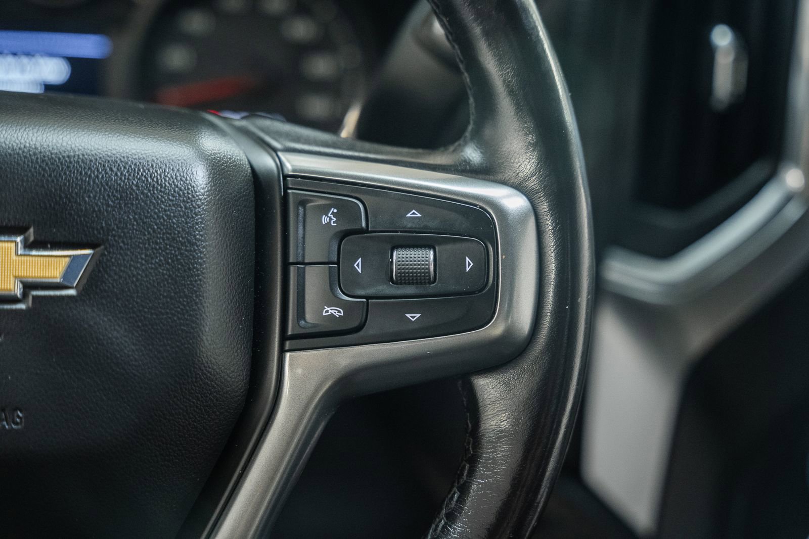 Used 2020 Chevrolet Silverado 1500 LT w/ All-Star Edition image 29