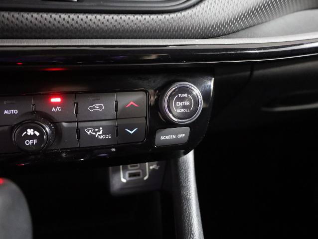 Used 2022 Jeep Compass Trailhawk AWD/4WD image 25