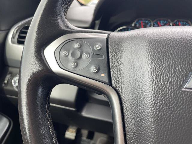 Used 2020 Chevrolet Suburban LT AWD/4WD image 32