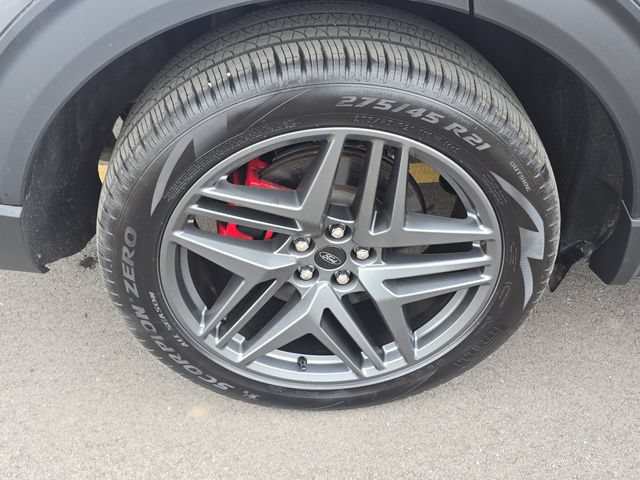 Certified 2025 Ford Explorer ST AWD/4WD image 5