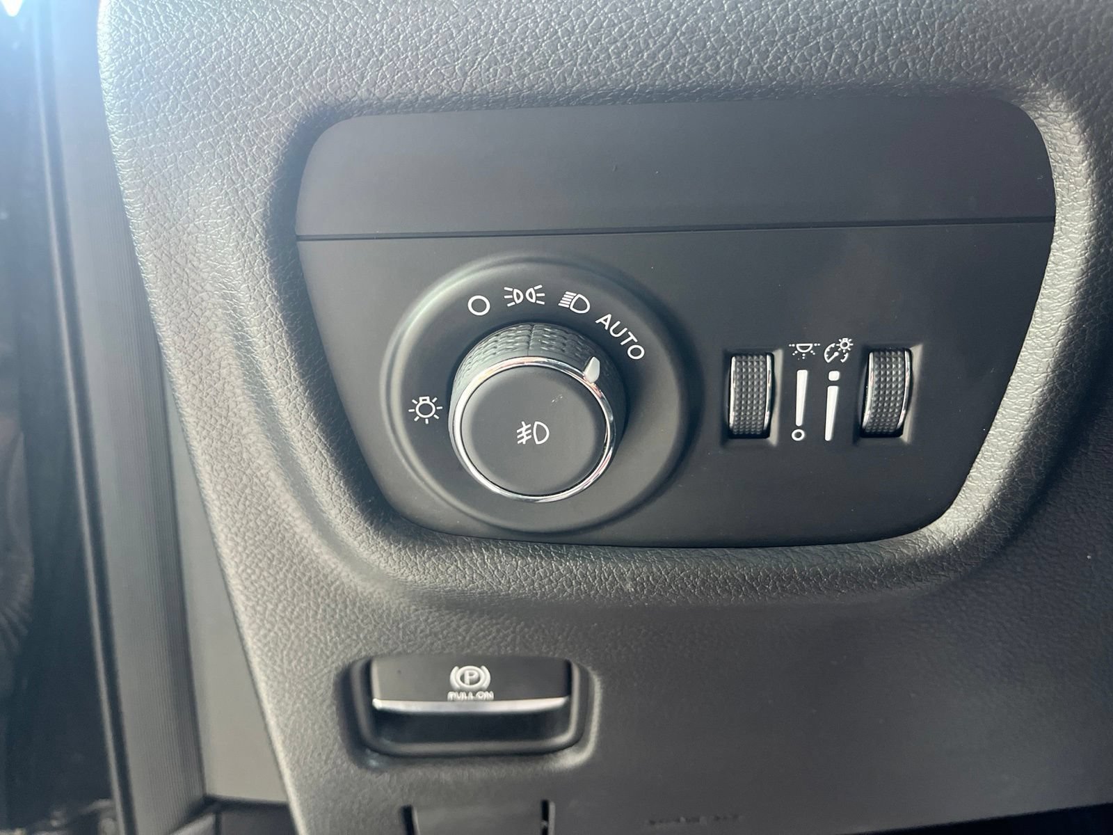 Used 2021 Jeep Grand Cherokee L Limited AWD/4WD image 20