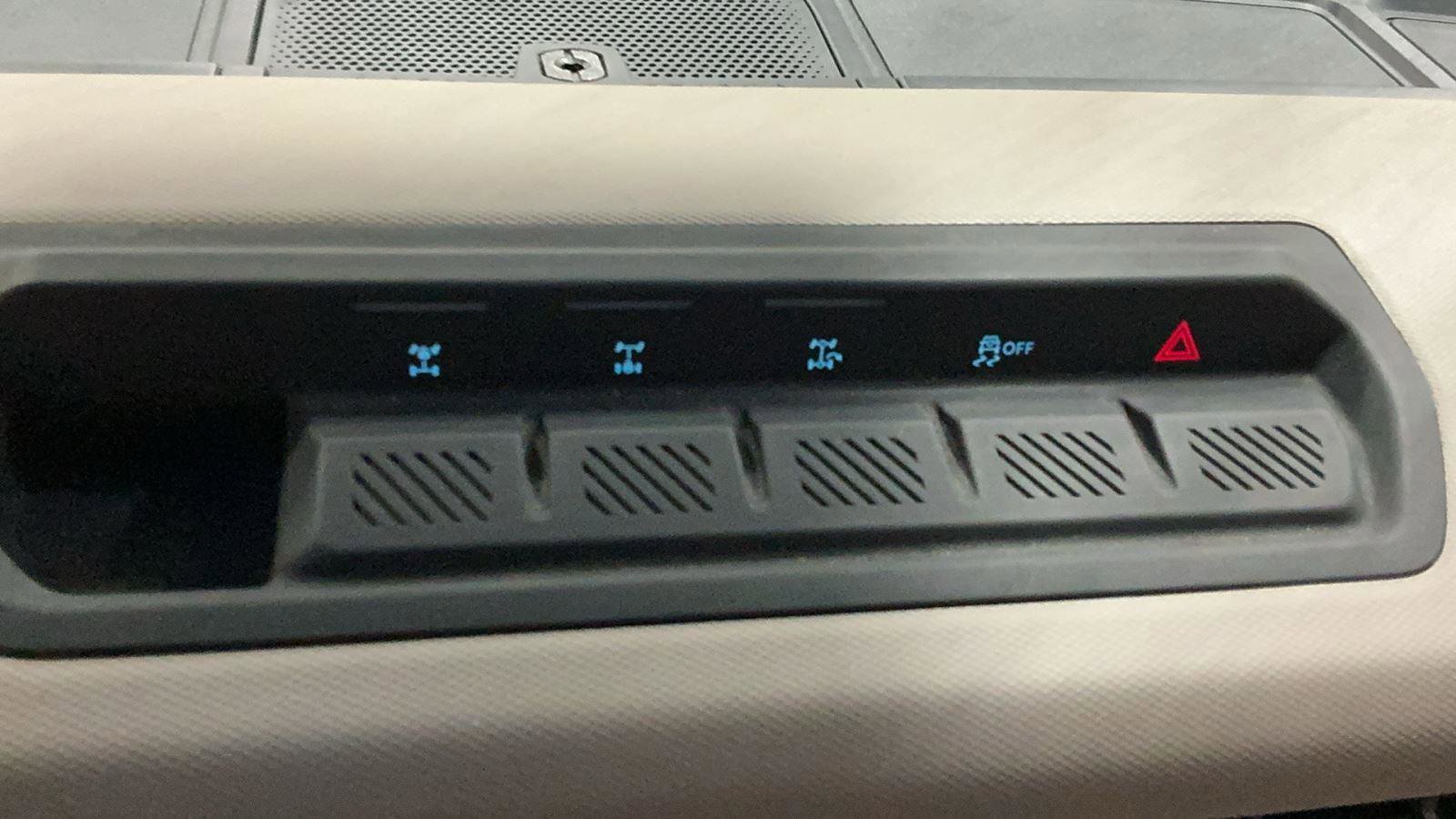 Certified 2022 Ford Bronco Wildtrak image 26