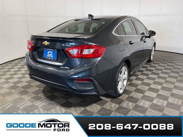 Used 2017 Chevrolet Cruze Premier image 4