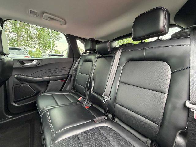 Certified 2025 Ford Escape Platinum AWD/4WD image 22