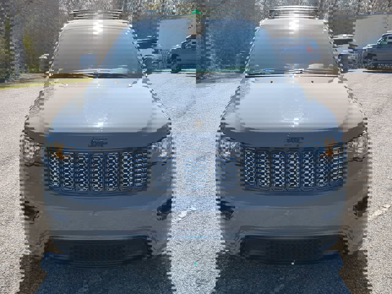 Used 2021 Jeep Grand Cherokee Laredo X image 7