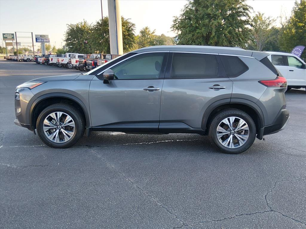 Used 2021 Nissan Rogue SV w/ Premium Package FWD image 7