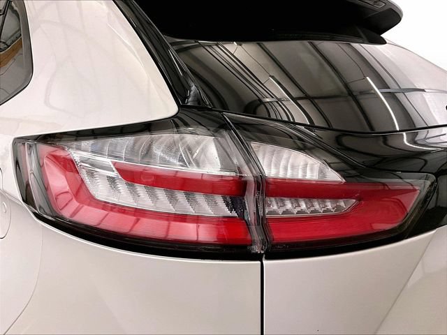 Certified 2023 Ford Edge ST-Line AWD/4WD image 28