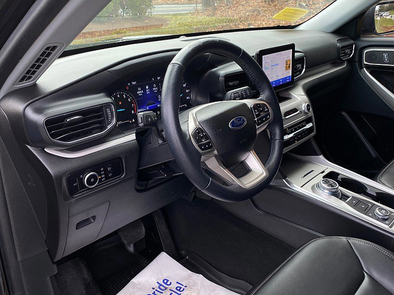 Certified 2023 Ford Explorer XLT w/ Equipment Group 202A image 22