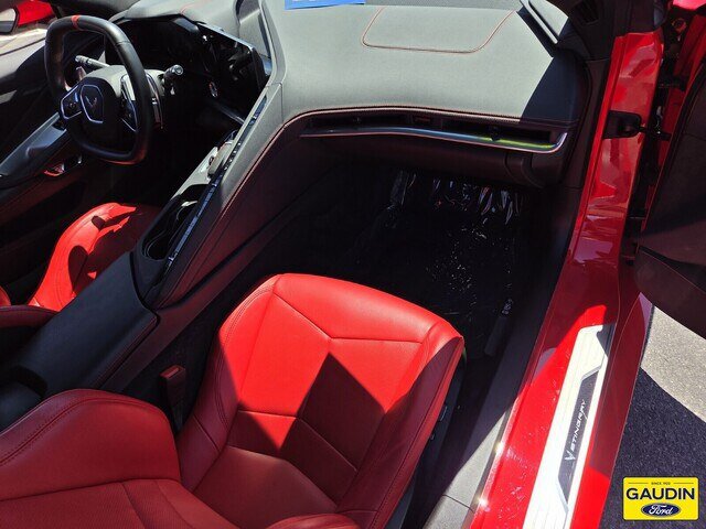 Used 2022 Chevrolet Corvette Stingray Coupe w/ 1LT RWD image 16