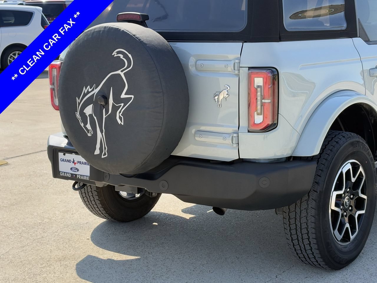 Certified 2024 Ford Bronco Outer Banks AWD/4WD image 8