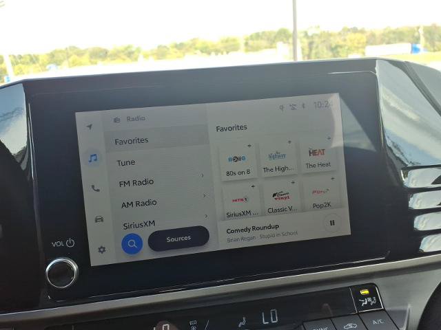 Used 2025 Toyota Camry LE FWD image 18