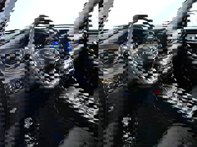 Certified 2023 Ford Explorer Limited w/ Equipment Group 301A image 16