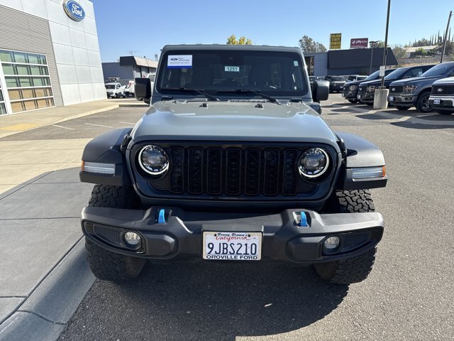 Used 2024 Jeep Wrangler Unlimited AWD/4WD image 8