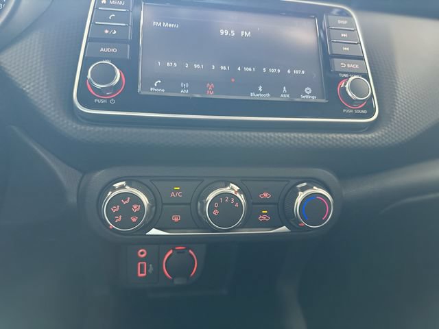Used 2025 Nissan Kicks Play S FWD image 19