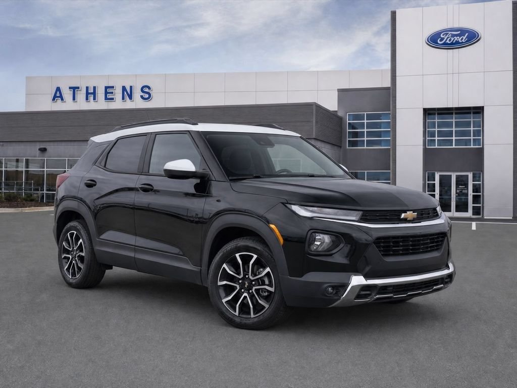 Used 2021 Chevrolet TrailBlazer ACTIV w/ Convenience Package AWD/4WD image 1