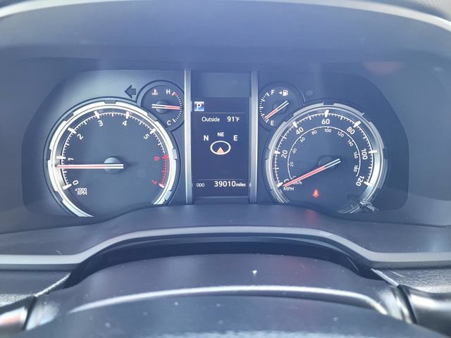 Used 2023 Toyota 4Runner TRD Off-Road Premium w/ Moonroof Package AWD/4WD image 22