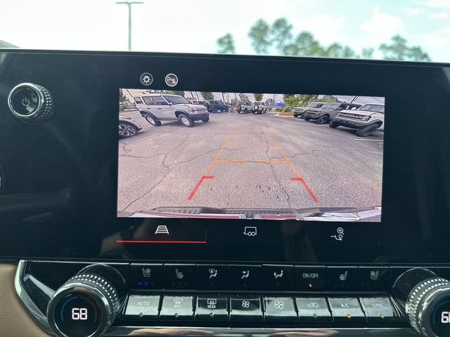 Used 2024 GMC Canyon AT4 w/ AT4 Premium Package AWD/4WD image 18